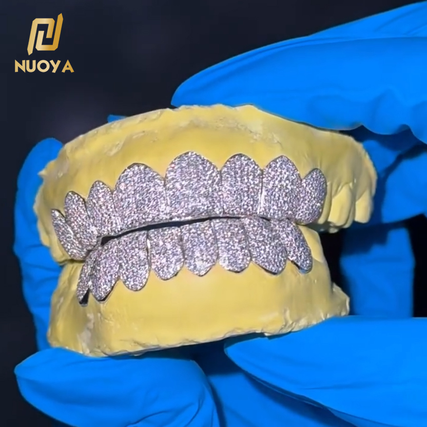 Body Jewelry Diamond - Grillz de Dentes Personalizados em Prata